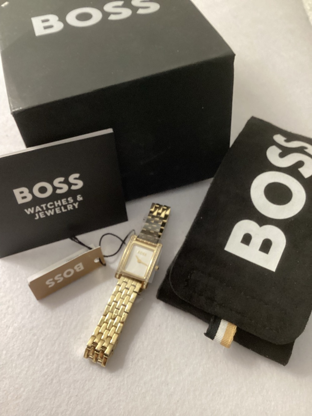 BOSS White-Dial Watch in a Gold Effect - Picture 10 of 11